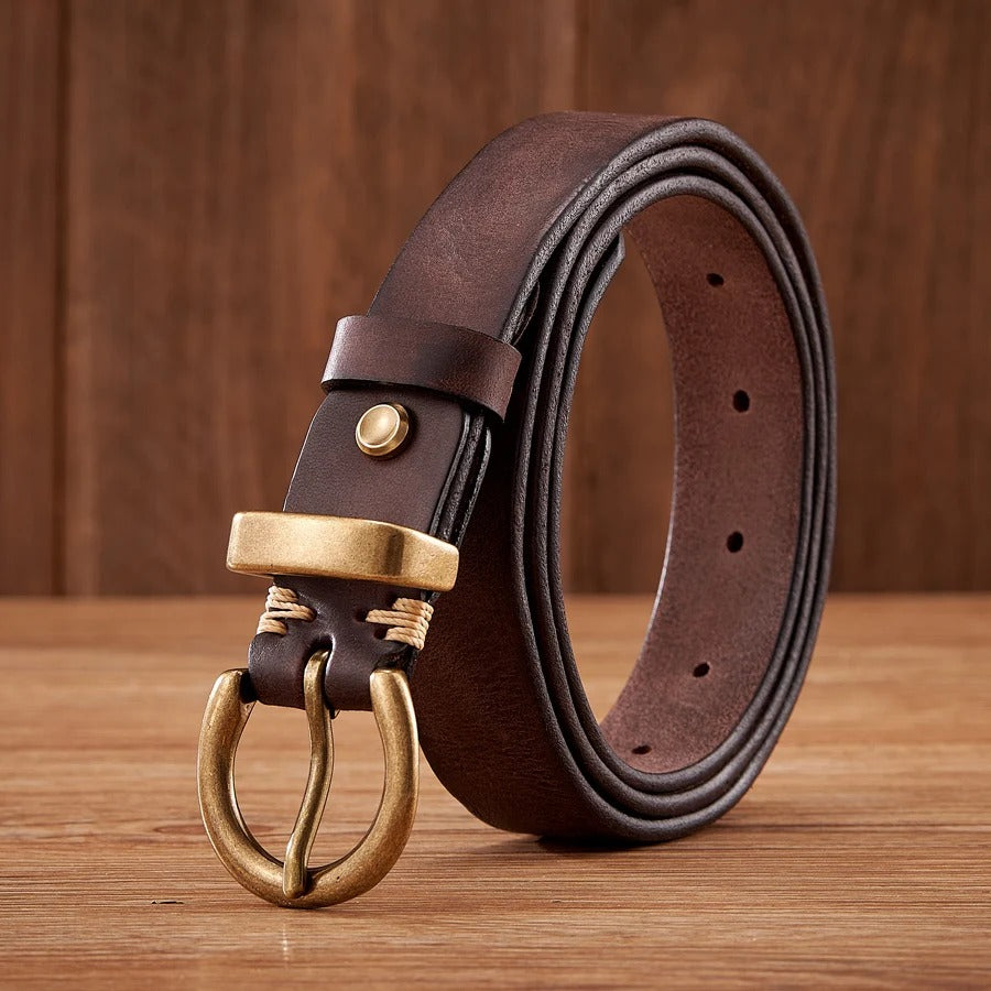 Elegant Cowhide Leather Cowboy Style Belt in Rich Brown